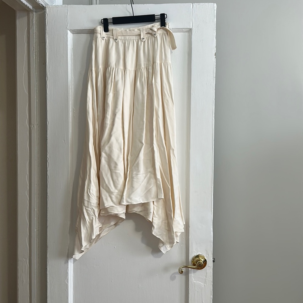 Alice & Olivia cream asymmetric skirt
